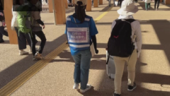 目的地に近づく画像