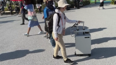 止まる動くを繰り返す画像