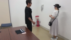 誘導なしでバックして右によれる画像