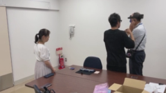 イヤホンの位置について説明画像