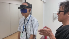 入口の幅を確認する画像