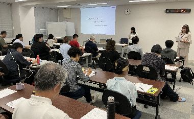 大阪府消費生活センター講師による講演